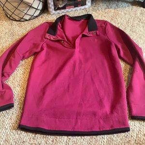 Men’s small underarmour golf pullover